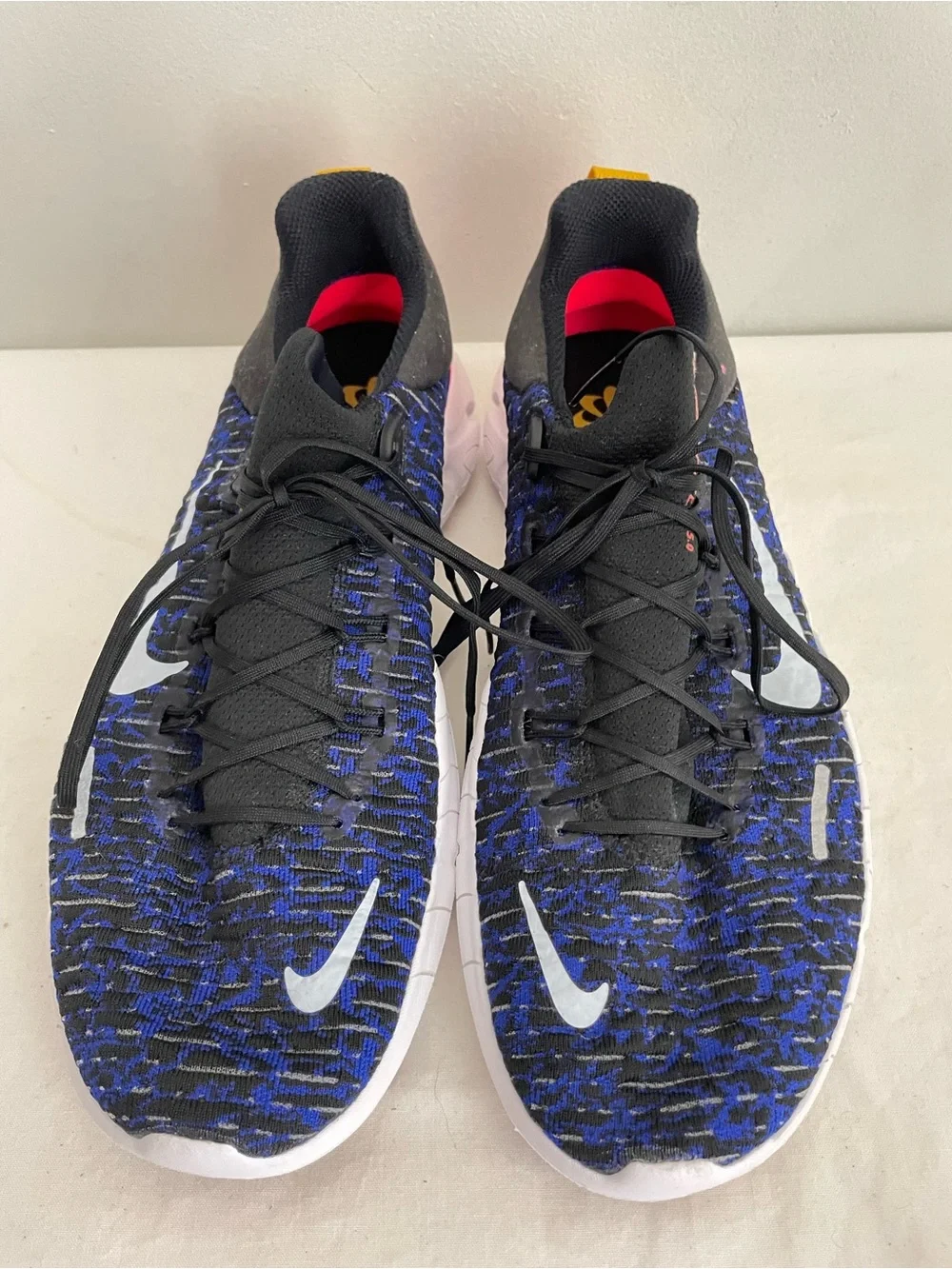 Nike Free Run 5.0 Mens Size 9.5 Black Concord Cinnabar Shoes